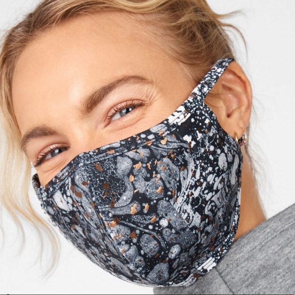 Fabletics Accessories - Fabletics marbled face mask